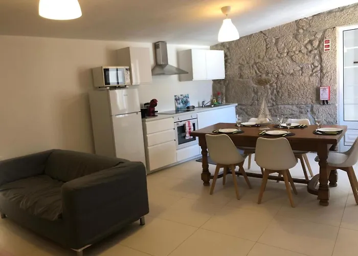 Casa Maripaula Caminheiros * Belinho