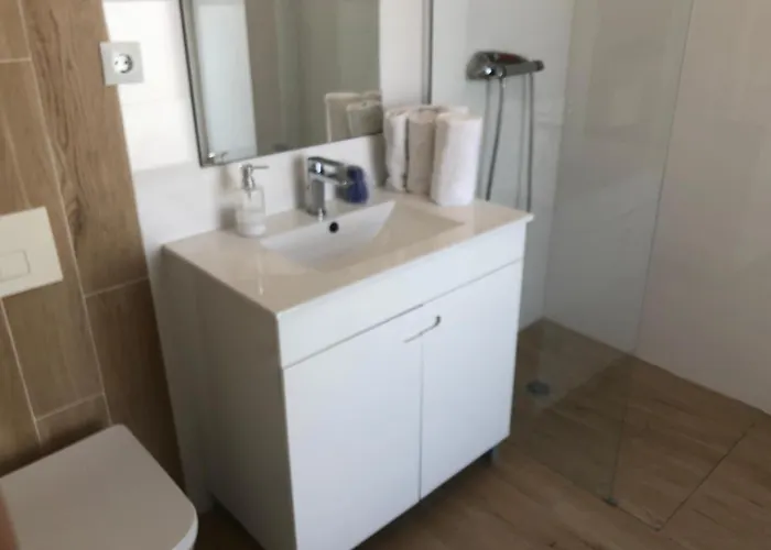 Casa Maripaula Caminheiros Nocleg ze śniadaniem *